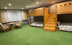Kdy ｽﾃｲﾊｳｽ 2段ベットの広い客室みんな一緒に泊まれる